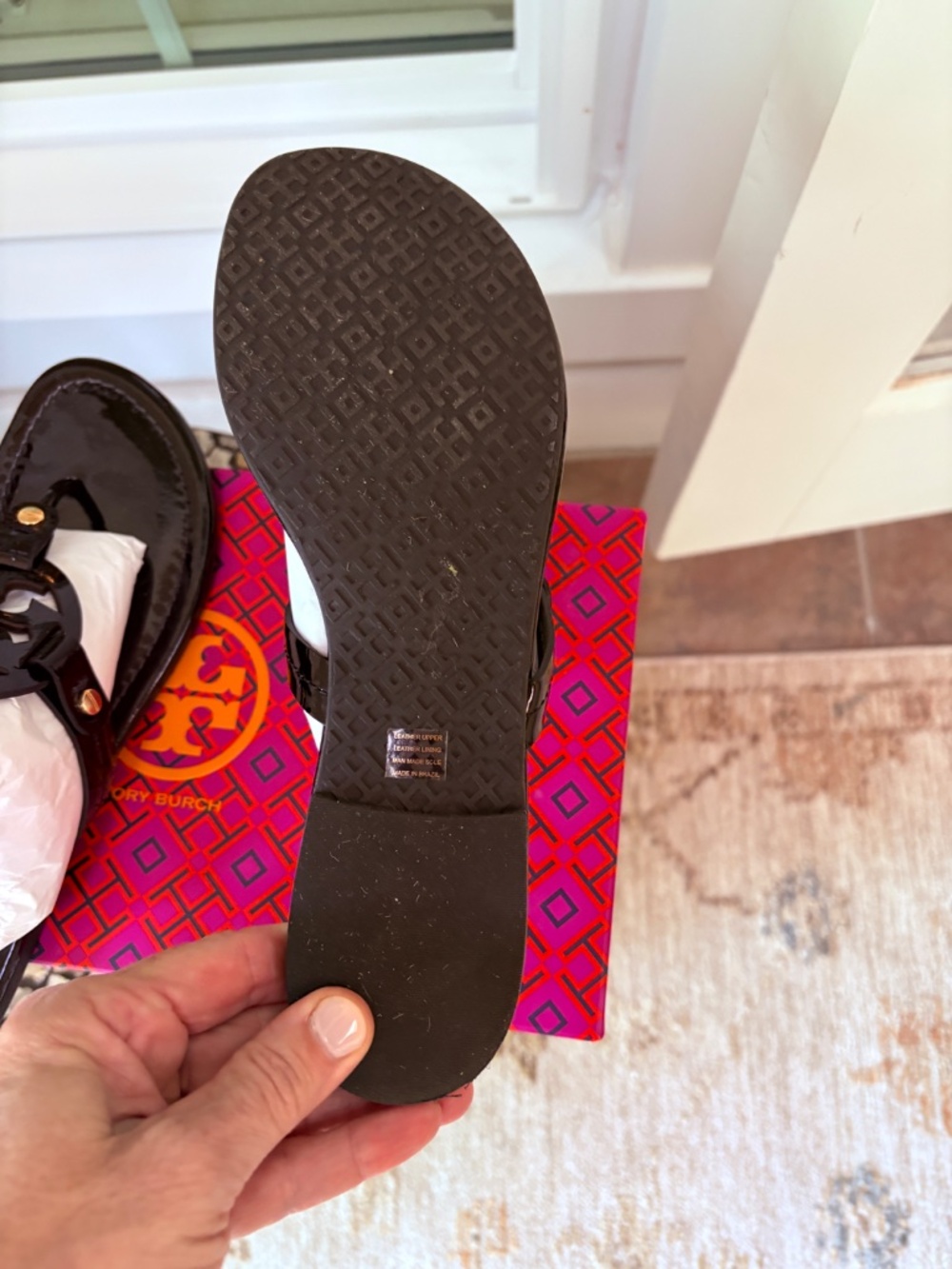 Tory Burch Black Patent Miller Sandals Women's Size 7.5 Excellent Condition - Picture 6 of 7